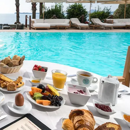 Capri Hotel Gardone Riviera