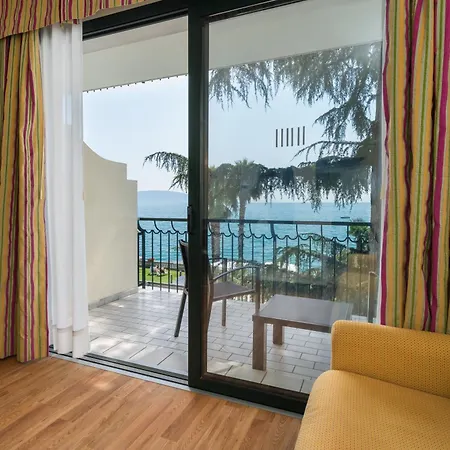 Capri Hotel