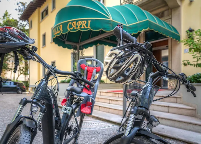 מלון Capri