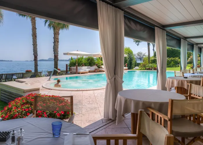 מלון Capri גרדונה ריביירה