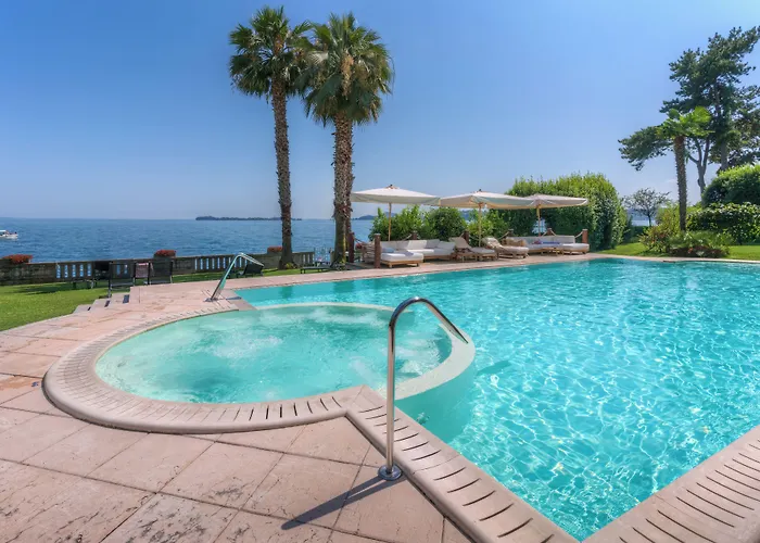 מלון Capri גרדונה ריביירה