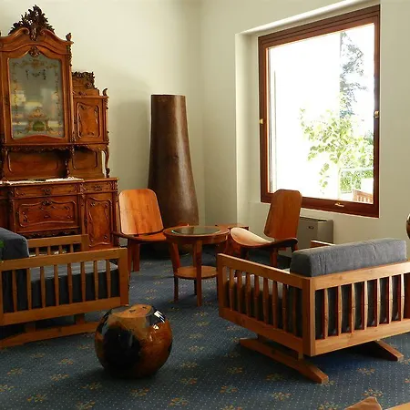 Capri Gardone Riviera