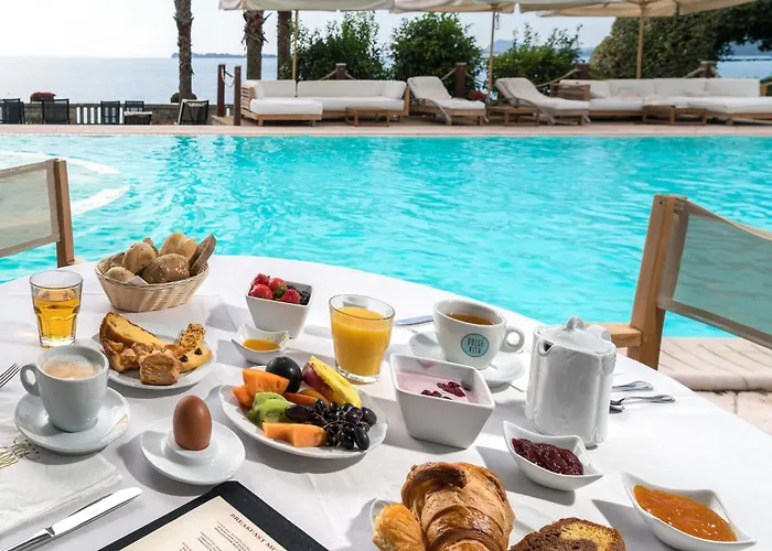 Capri Hotel Gardone Riviera